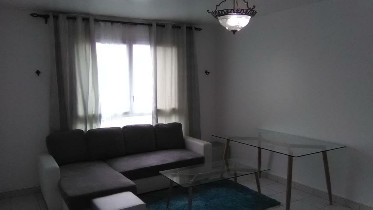 Appartements Sully Mantes-la-Jolie Exterior photo